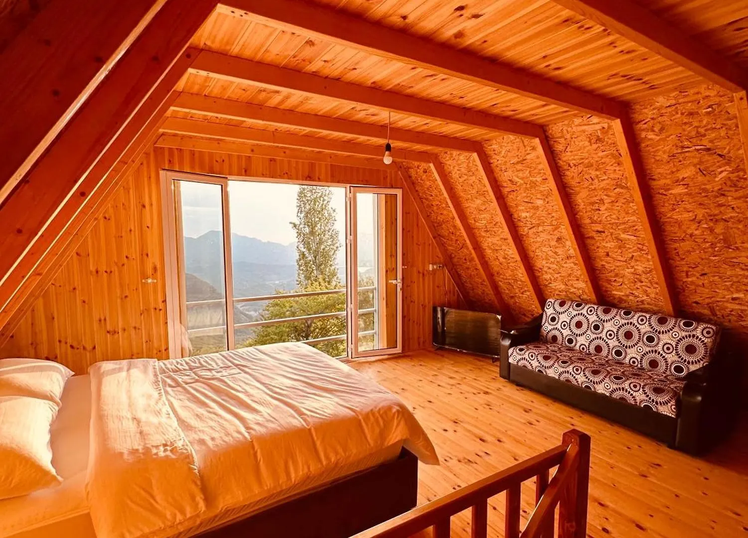 Guest House Qafe-Murrize, Tirane Jaktstuga Tirana